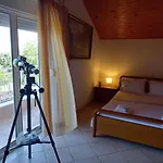 Private Two-floor House In ليبتوكاريا