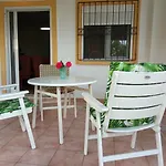 Private Two-floor House In بيت للعطل ليبتوكاريا