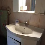 Private Two-floor House In ليبتوكاريا