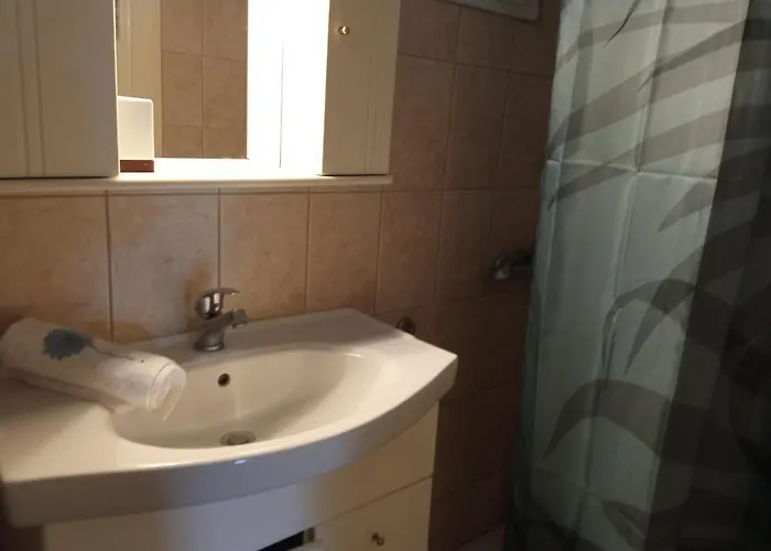 Private Two-floor House In Casa vacanze