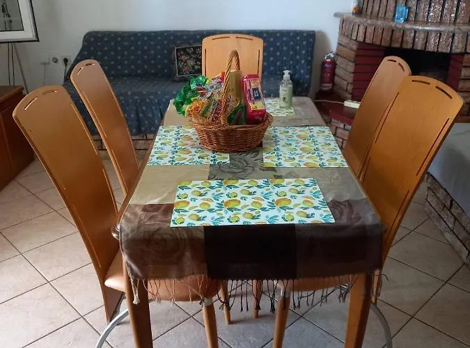 Casa vacanze Private Two-floor House In