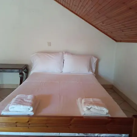 Nyaraló Private Two-floor House In