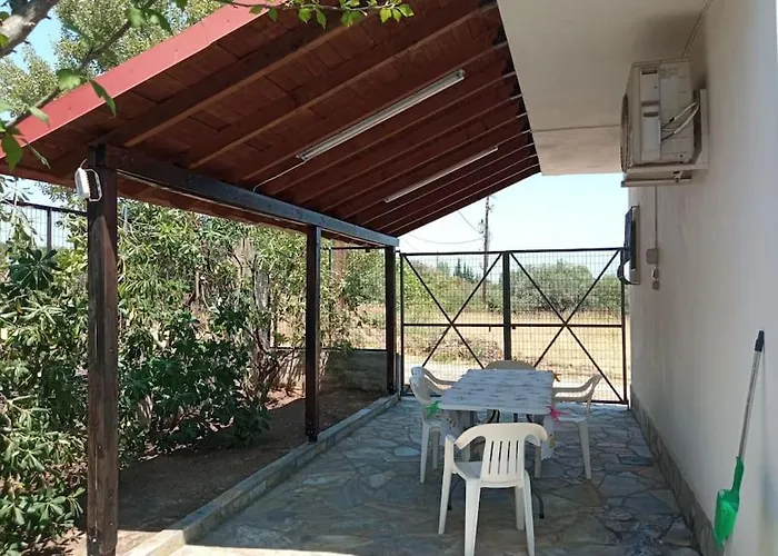 Сasa de vacaciones Private Two-floor House In